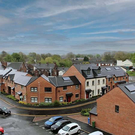 Manchester Escape - Private Room & Bathroom Near Etihad And Coop Arena - Free Secure Parking Εξωτερικό φωτογραφία