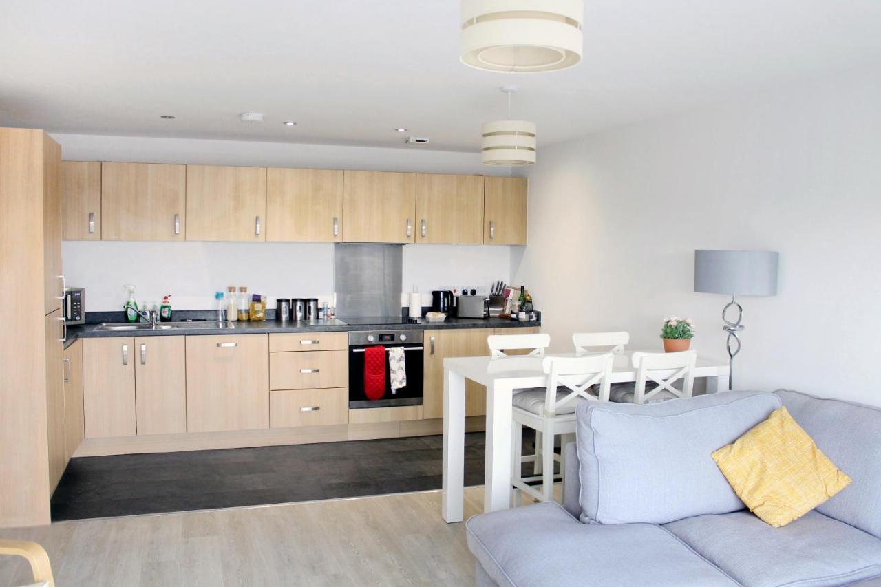 Manchester Escape - Private Room & Bathroom Near Etihad And Coop Arena - Free Secure Parking Εξωτερικό φωτογραφία