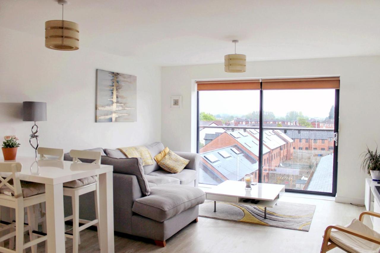 Manchester Escape - Private Room & Bathroom Near Etihad And Coop Arena - Free Secure Parking Εξωτερικό φωτογραφία