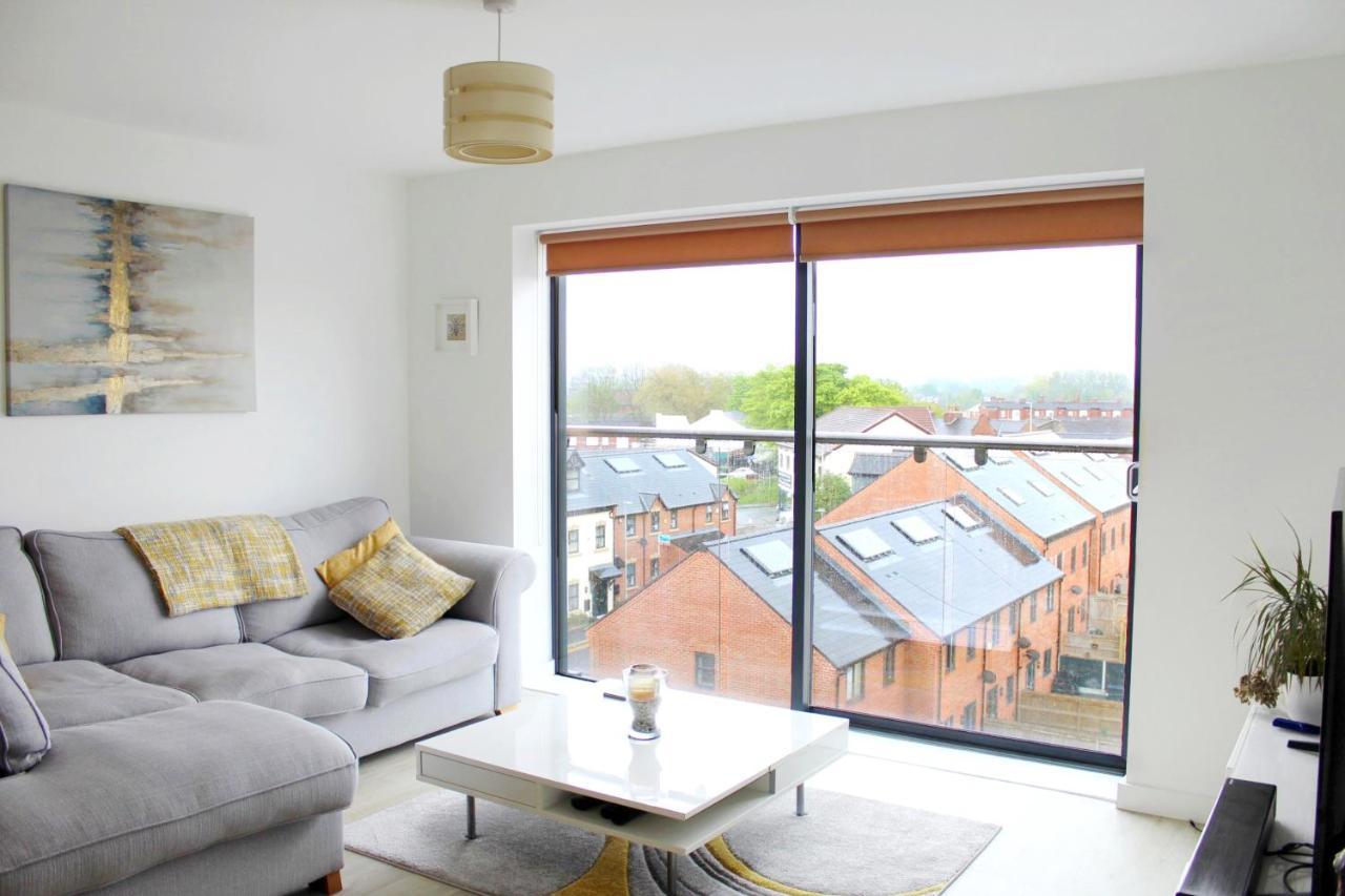 Manchester Escape - Private Room & Bathroom Near Etihad And Coop Arena - Free Secure Parking Εξωτερικό φωτογραφία