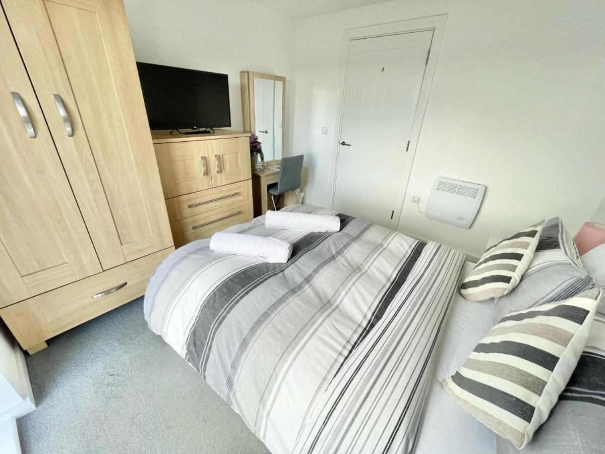 Manchester Escape - Private Room & Bathroom Near Etihad And Coop Arena - Free Secure Parking Εξωτερικό φωτογραφία